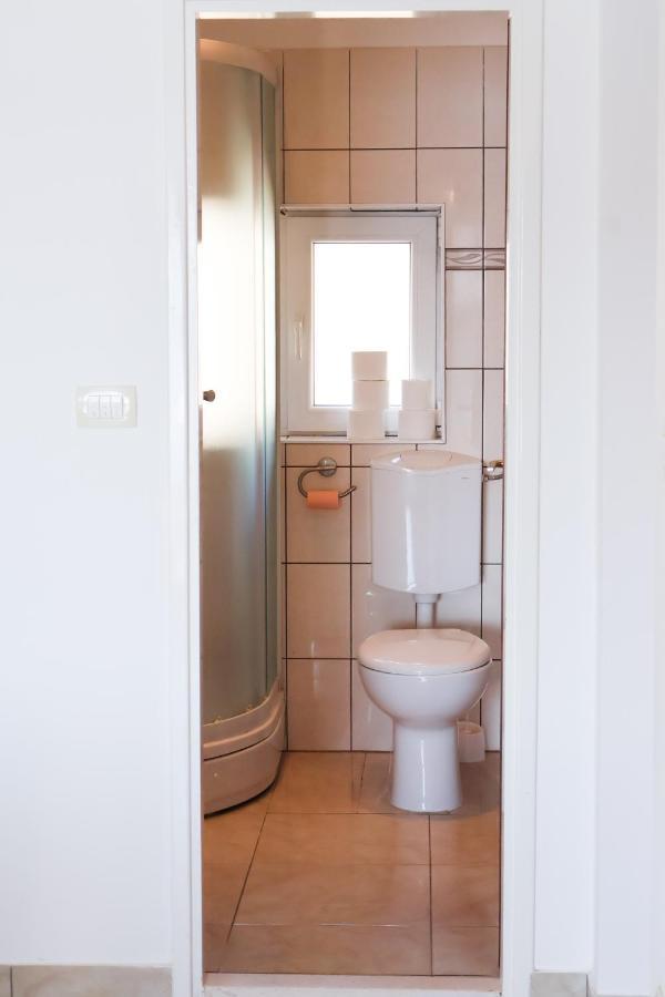 Apartman Klara Lumbarda Exterior foto